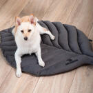 Лежанка Mr.Kranch для собак Листочек средняя, 90*65*5см, серая