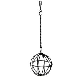 Шар-кормушка Beeztees для кроликов 8см