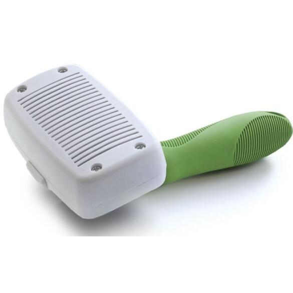 Щетка-пуходерка Triol "Премиум" L самоочищающаяся, 12.6*18см