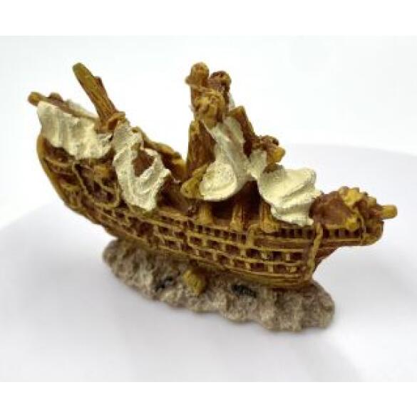 Декорация Marlin Aquarium "Затонувший корабль" для аквариума, 6,5*2,5*4,5см