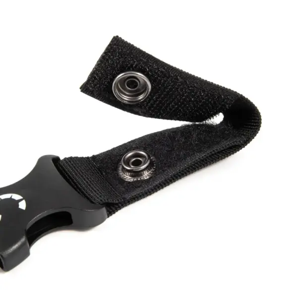 Держатели Следопыт подвесные для пластиковых бутылок 2шт, Чёрный и Зелёный