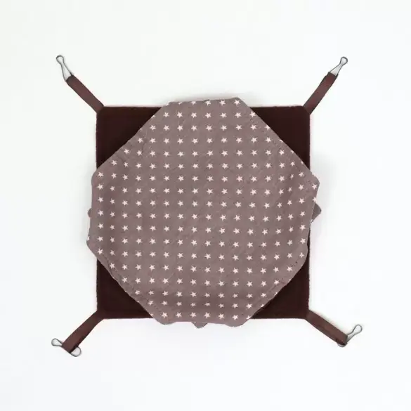 Гамак подвесной LOORI "Зведы" для грызунов Коричневый, 23*23см