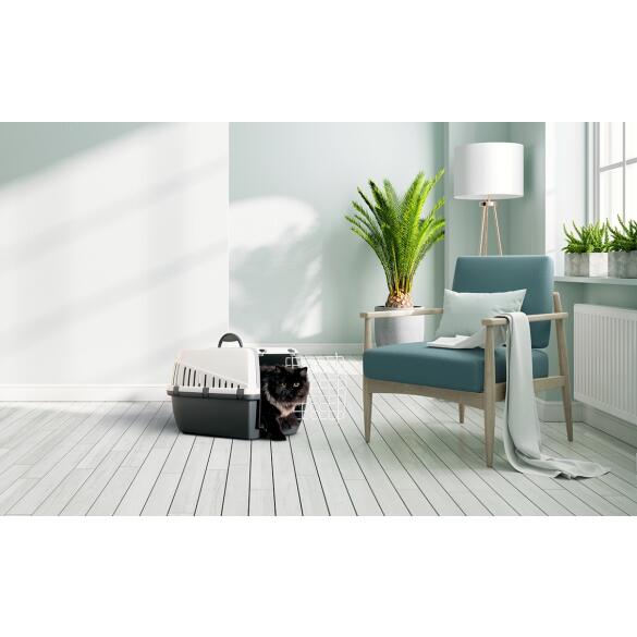 Переноска SAVIC Trotter 1 для животных до 5 кг с металлической дверью Серый с Антрацитом, 49*33*30см