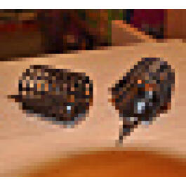 Кормушка SPORT Feeder  20гр, пластиковая с вертлюгом L-40мм, D-35мм