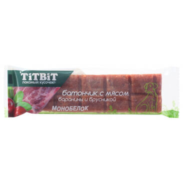 Лакомство TitBit для собак Батончик с бараниной и брусникой, 40г